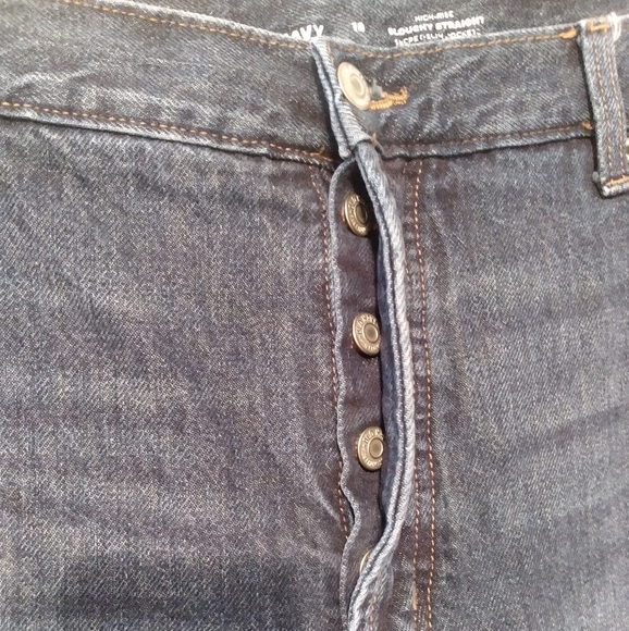 Old Navy | Hi rise Slouchy Straight Secret Slim Pockets Cropped button fly jeans - Picture 7 of 9